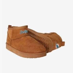 Miami Dolphins Womens Team Logo Fuzzy Fan Boot
